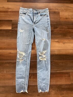 American Eagle Outfitters Light Blue Distressed Jeggings